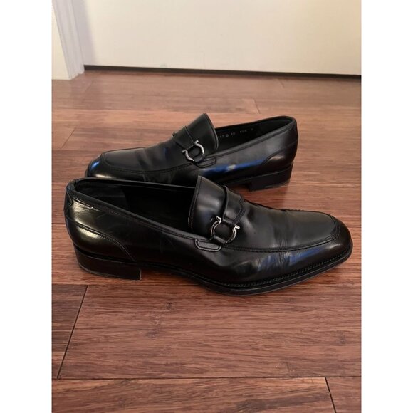 Salvatore Ferragamo Men's Black Leather Horse Bit Buckle Loafers - Size 10.5 - Picture 13 of 14